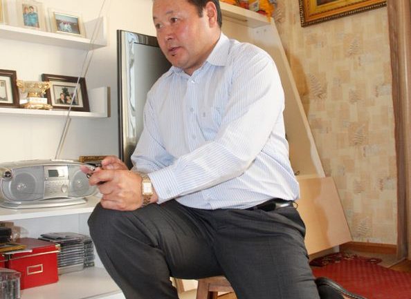 Н.Алтанхуягийн хүргэнд  5 тэрбумыг өгсөн Я.Батсуурийн балаг!