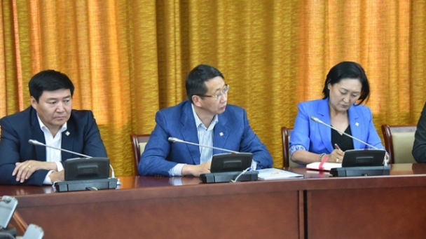 Цагийн ажилтан бүтээмждээ тохирсон хөлсийг шууд авна