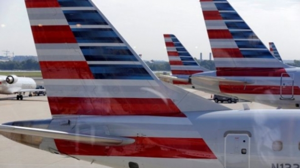 “American Airlines”-ын нисгэгч нислэгийн үеэр нас баржээ
