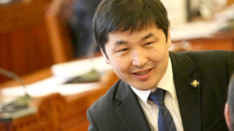 О.Баасанхүүг намтайгаа уялдаа холбоотой ажиллахгүй байгаа гэв