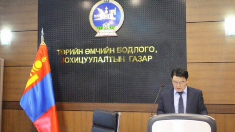 Төрийн өмчит компаниуд шалгалтанд бүдэрчээ