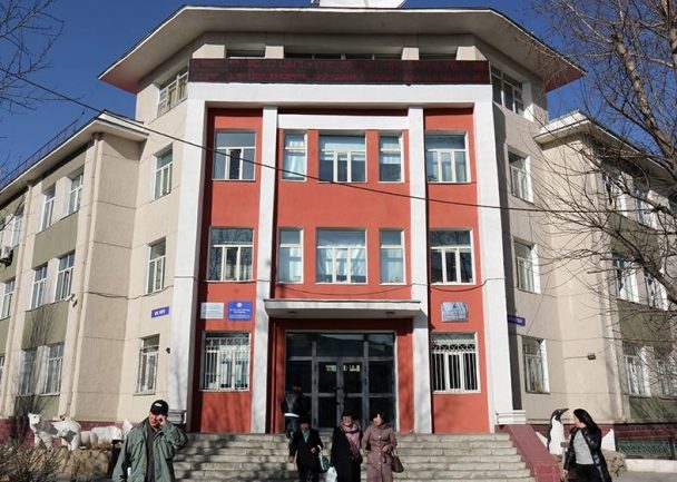 Зүүн зүгийн нутгаар хур тунадас орж, салхи шуургатай байна