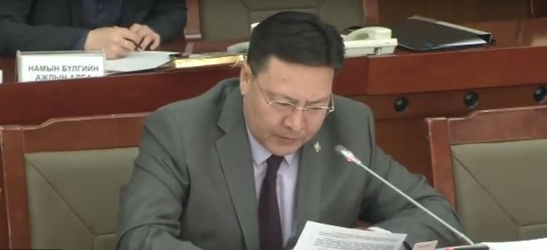 Ж.Батзандан: Ах дүүгийнхээ нэр дээр хөрөнгөө нуудаг явдал хэрээс хэтэрсэн