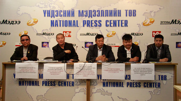 Өмгөөлөгч Г.Батбаяр яруу найрагч Б.Галсансүхээс 50 сая төгрөг нэхэмжилжээ