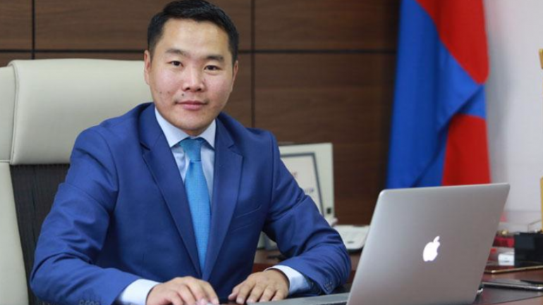 Ш.ОТГОН-ӨЛЗИЙ: “МОНГОЛ БРЭНД” ТӨСЛИЙН БАГИЙН АЖЛЫГ ЕРӨНХИЙ САЙД ДЭМЖИЖ ЭХЭЛЛЭЭ