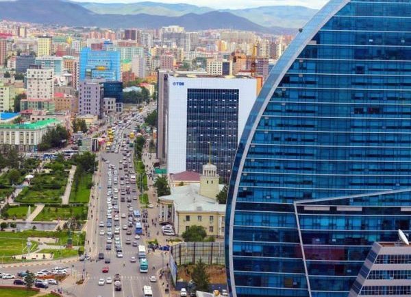 Улаанбаатарт өдөртөө 32 хэм дулаан байна