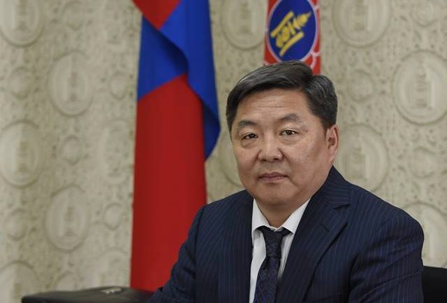 Д.Хаянхярваа: Халз мэтгэлцээн байх ёстой гэдэгтэй би 200 хувь санал нэг байдаг