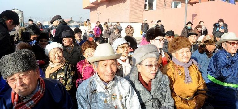 Монгол эмэгтэйчүүдийн дундаж наслалт 75, эрчүүдийнх 65 байна