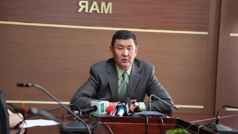 А.ЭНХБАТ: БИЧИЛ УУРХАЙ НЭРИЙН ДОР ГОЛЫН ГОЛДРИЛ ӨӨРЧЛӨН, БАЙГАЛИА СҮЙТГЭН АЛТ ОЛБОРЛОЖ БАЙНА