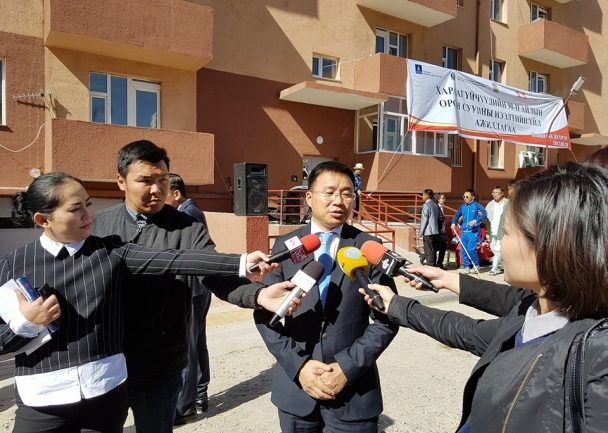 Хараагүйчүүдэд зориулсан 90 айлын орон сууц ашиглалтад орууллаа