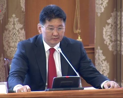 Чуулган: У.Хүрэлсүхийг 100 хувийн саналаар Ерөнхий сайдаар томиллоо