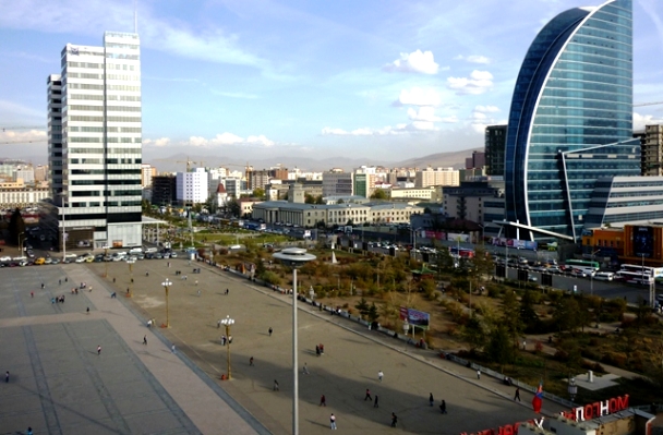 Улаанбаатарт өдөртөө 11 хэм дулаан байна