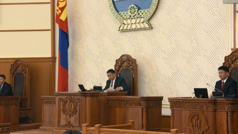 ТӨРИЙН ГУРВАН ӨНДӨРЛӨГ ЭМГЭНЭЛ ИЛЭРХИЙЛЛЭЭ
